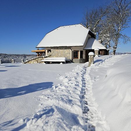 Zerko Holiday Home - Vineyard Chalet With Sauna And Jacuzzi Free Mirna Extérieur photo