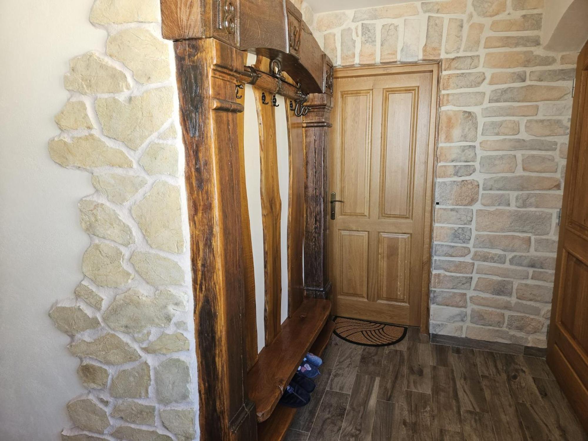 Zerko Holiday Home - Vineyard Chalet With Sauna And Jacuzzi Free Mirna Extérieur photo